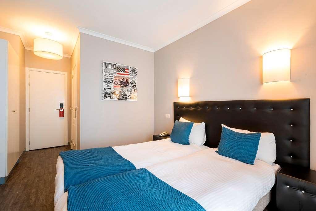 Beverly Hills Hotel Saint-Gilles Habitación foto