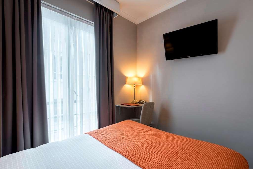 Beverly Hills Hotel Saint-Gilles Habitación foto