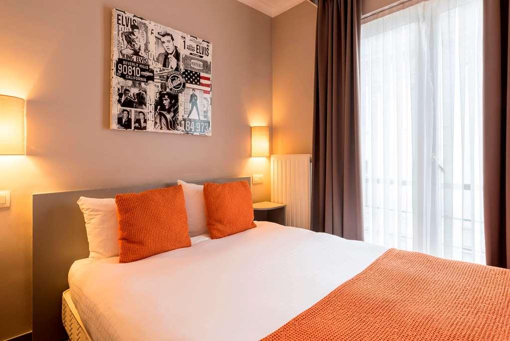 Beverly Hills Hotel Saint-Gilles Habitación foto